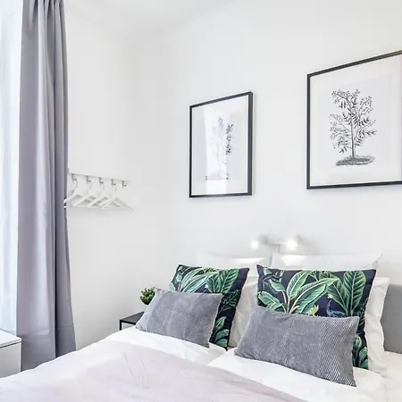 Appartement Stylish At Very Location With Aircon