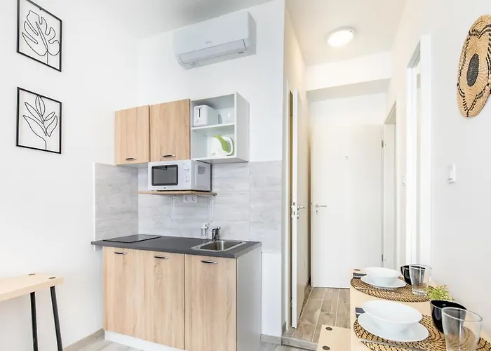 Stylish At Very Location With Aircon *