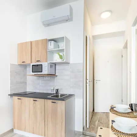 Stylish At Very Location With Aircon *